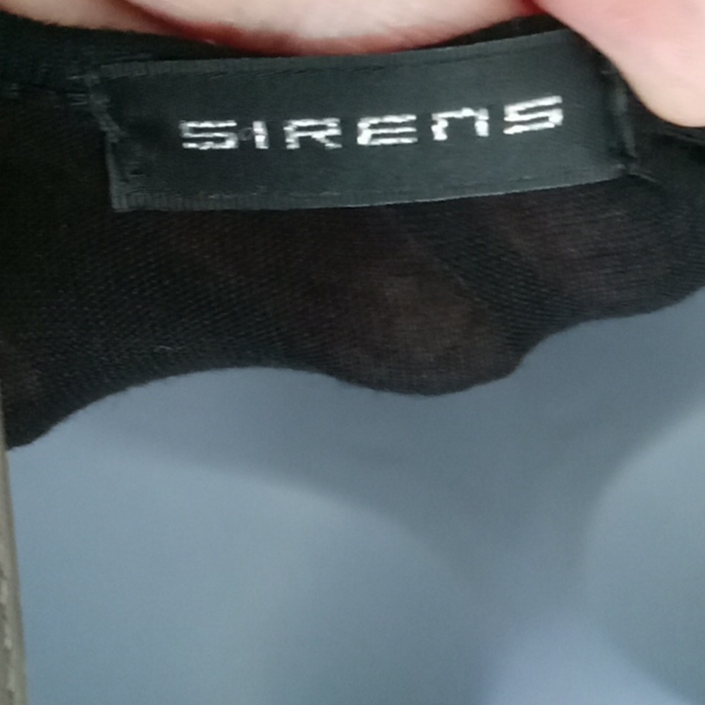 Sirens | Classic Black Lace Mini - Picture 9 of 11